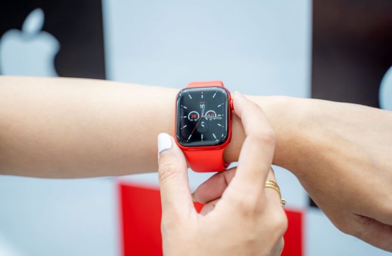 Apple Watch sắp ra mắt có thể đo đường huyết và nồng độ cồn