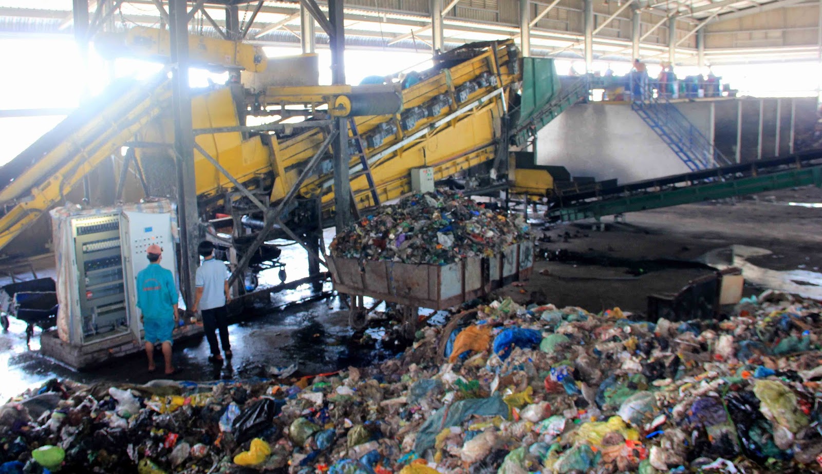 Hai công ty lớn ở TPHCM phải xử lý triệt để lượng rác thải lớn