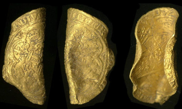 Hai đồng tiền vàng cổ với giá trị lên đến 16.700 USD