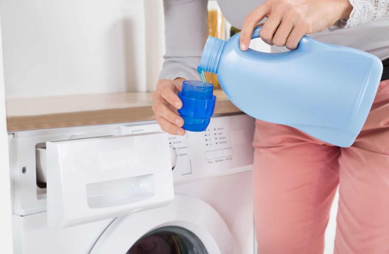 Những cách giặt đồ dễ dàng để bảo vệ môi trường